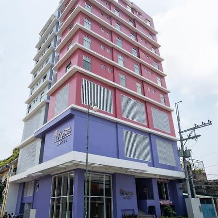 Myspace Hotel Comembo Taguig Zewnętrze zdjęcie