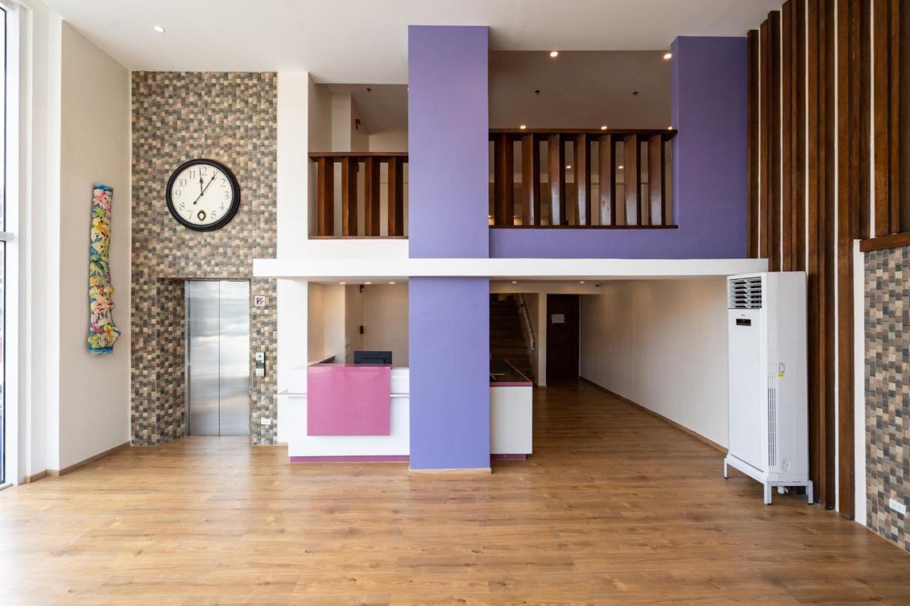 Myspace Hotel Comembo Taguig Zewnętrze zdjęcie